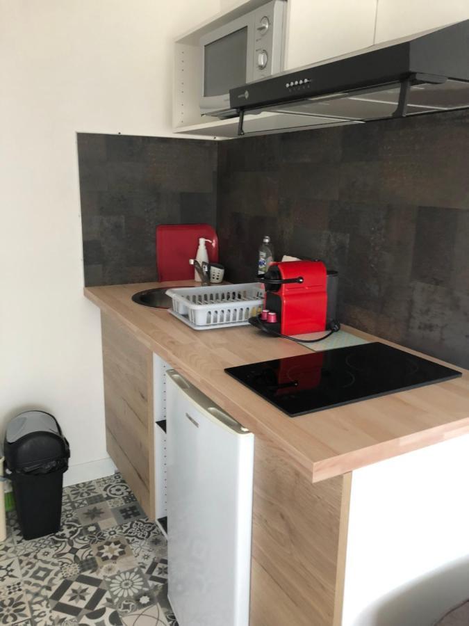 Residence Cosyade Equipee D'Un Parking Prive Gratuit Bourbourg Exterior photo