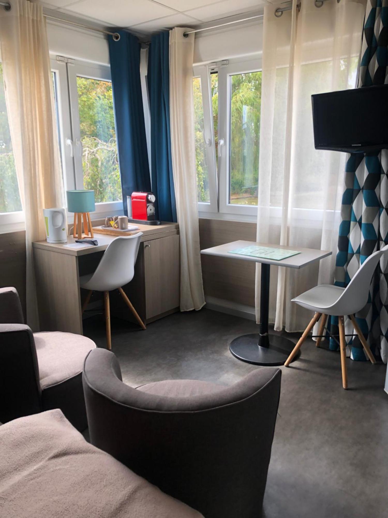 Residence Cosyade Equipee D'Un Parking Prive Gratuit Bourbourg Exterior photo