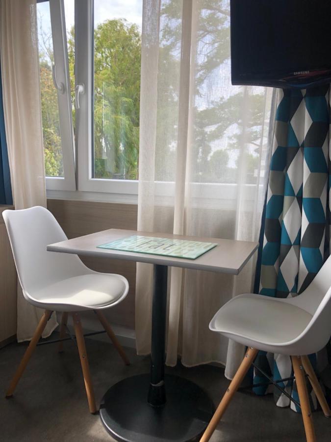 Residence Cosyade Equipee D'Un Parking Prive Gratuit Bourbourg Exterior photo