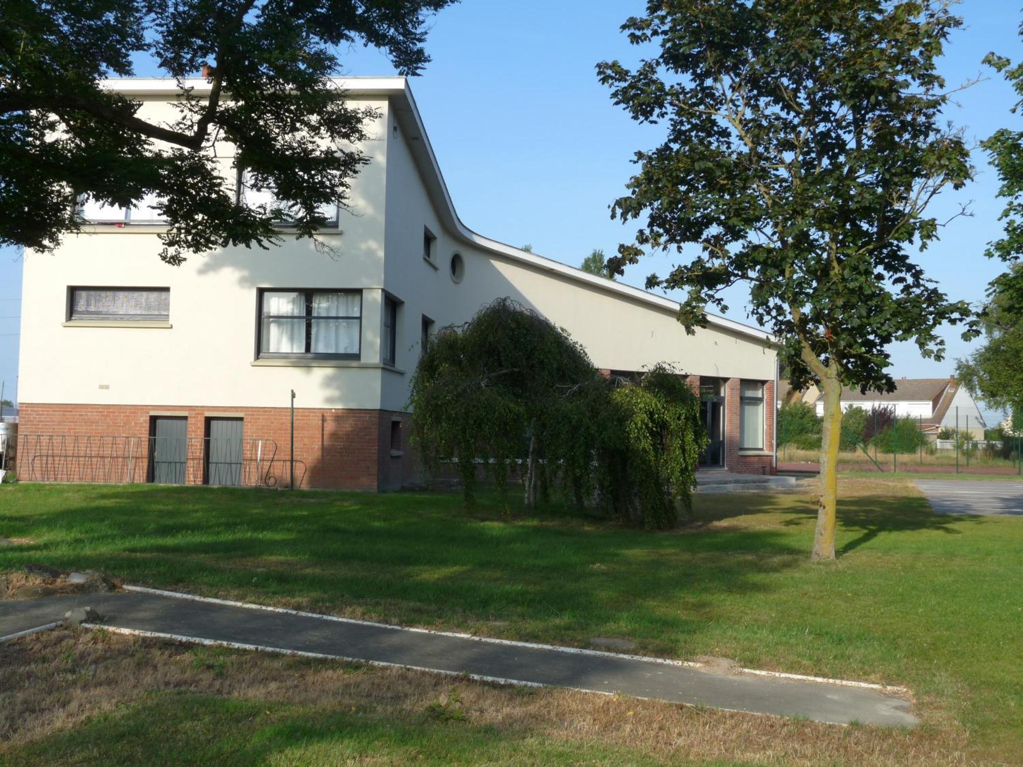 Residence Cosyade Equipee D'Un Parking Prive Gratuit Bourbourg Exterior photo