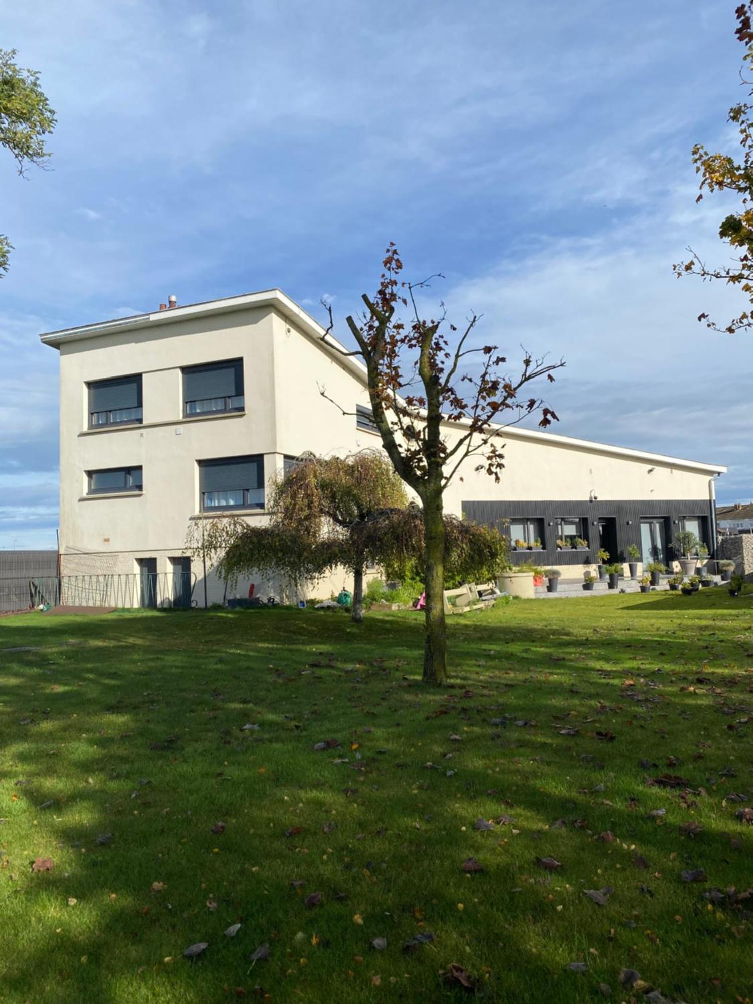 Residence Cosyade Equipee D'Un Parking Prive Gratuit Bourbourg Exterior photo